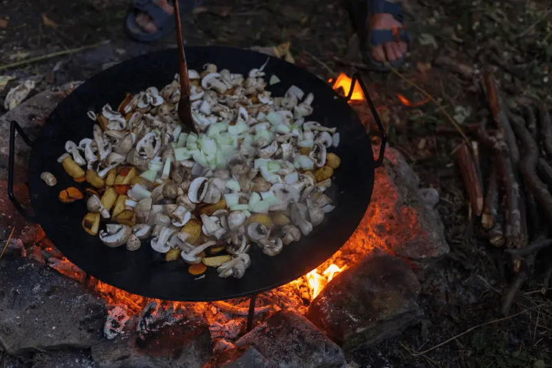 30 Easy Camping Meal Recipes