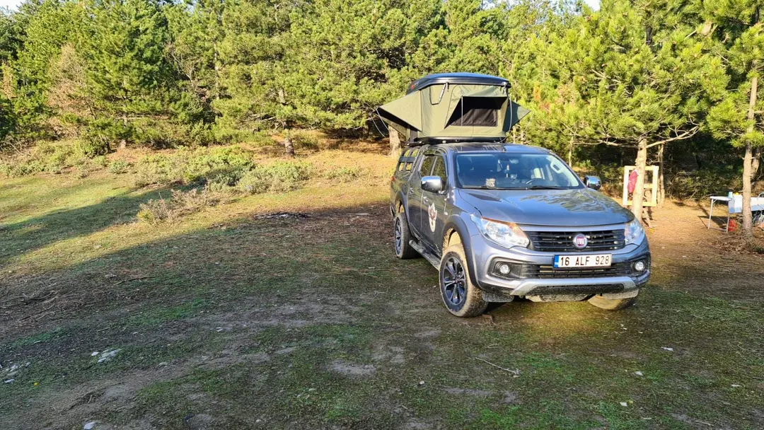 Free camping Araç üstü cadir — Bursa — küçük resim 3