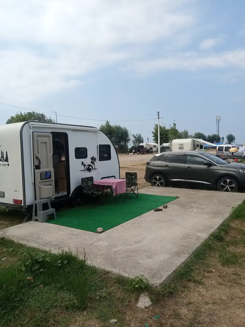 Karacabey Yeniköy Karavan ve Kamp Alanı — Bursa — küçük resim 6