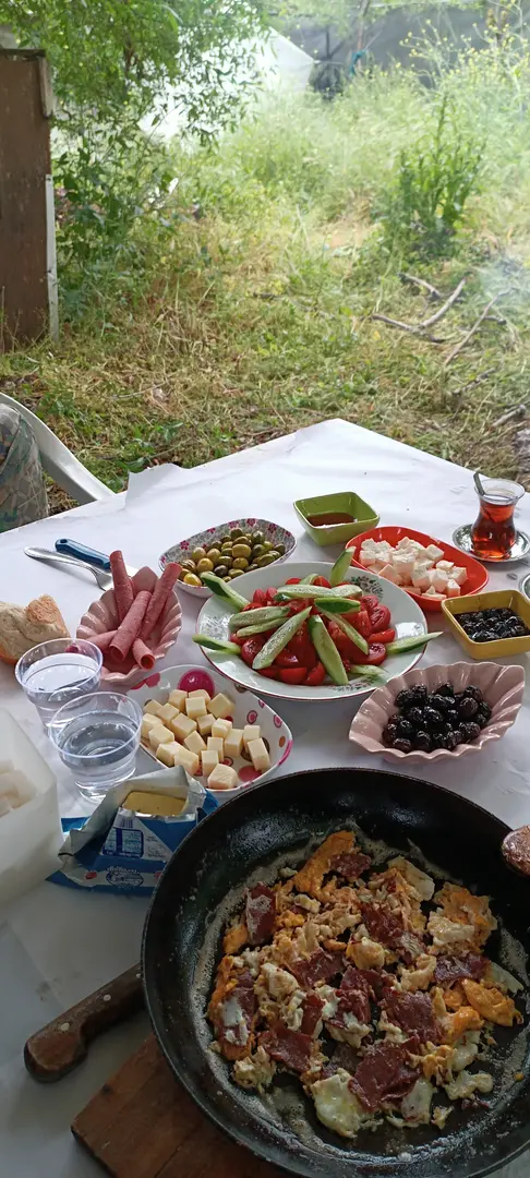 Tombaklar kampı