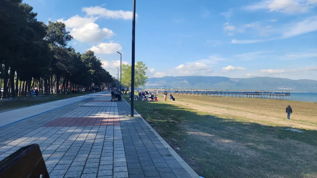 Area campeggio Lago di Iznik — Bursa — küçük resim 4