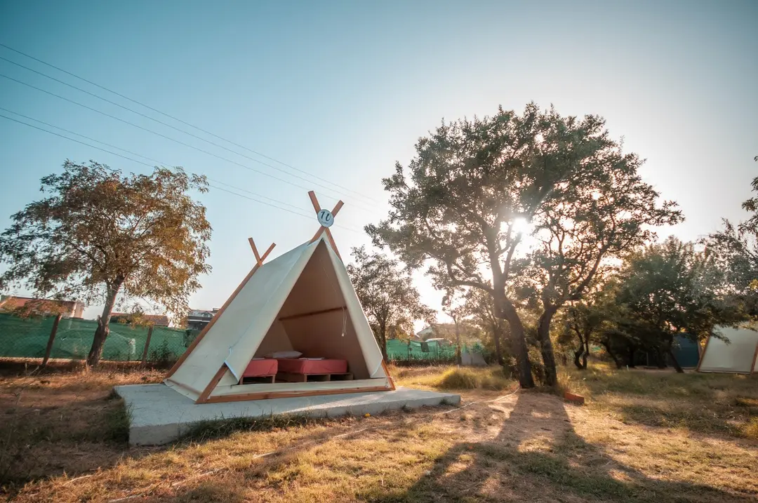 Flamingo Bungalow & Camping