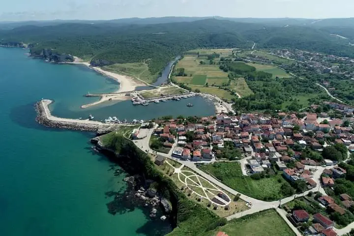 Kıyıköy Midye Restoran ve Kamp Alanı