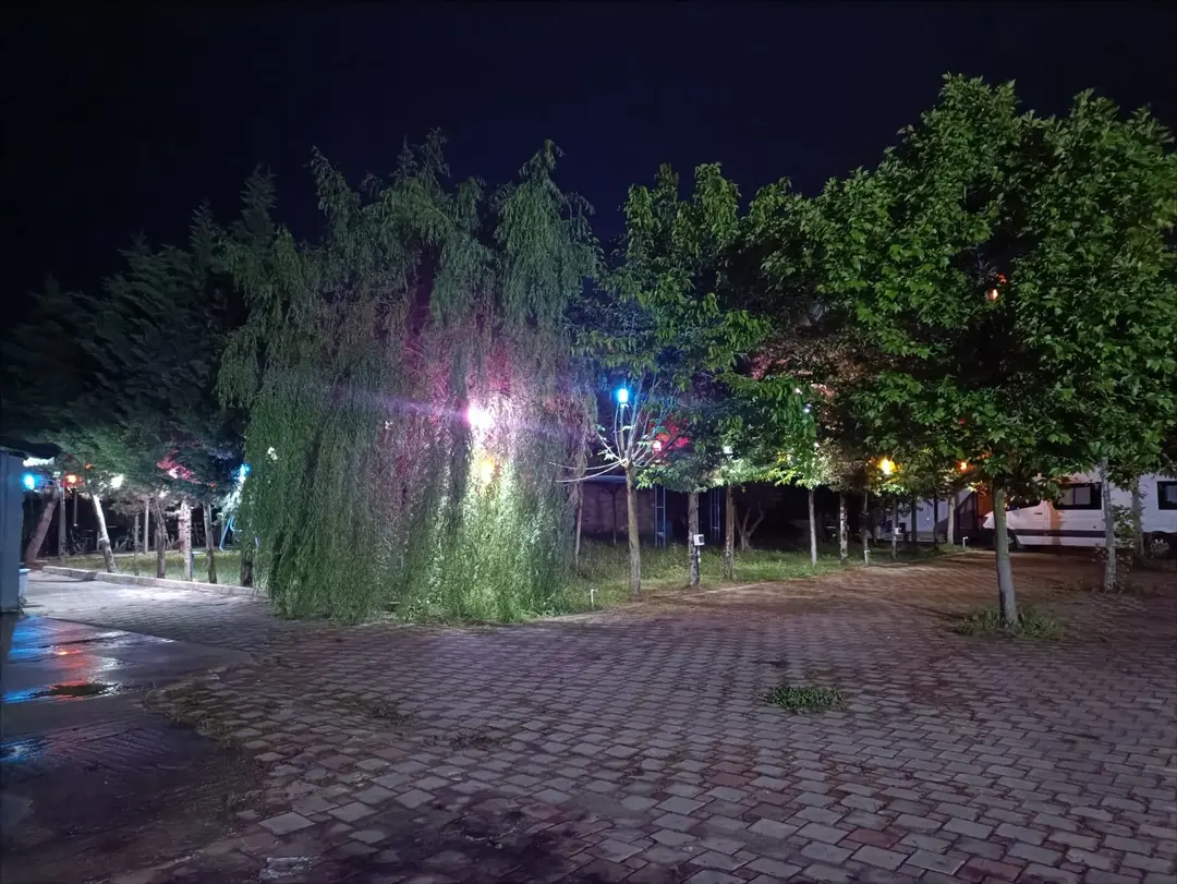Safir Karavan & Çadır Kamp Alanı