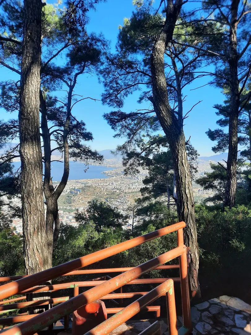 Izmir Chamber of Commerce Memorial Forest — İzmir — küçük resim 9
