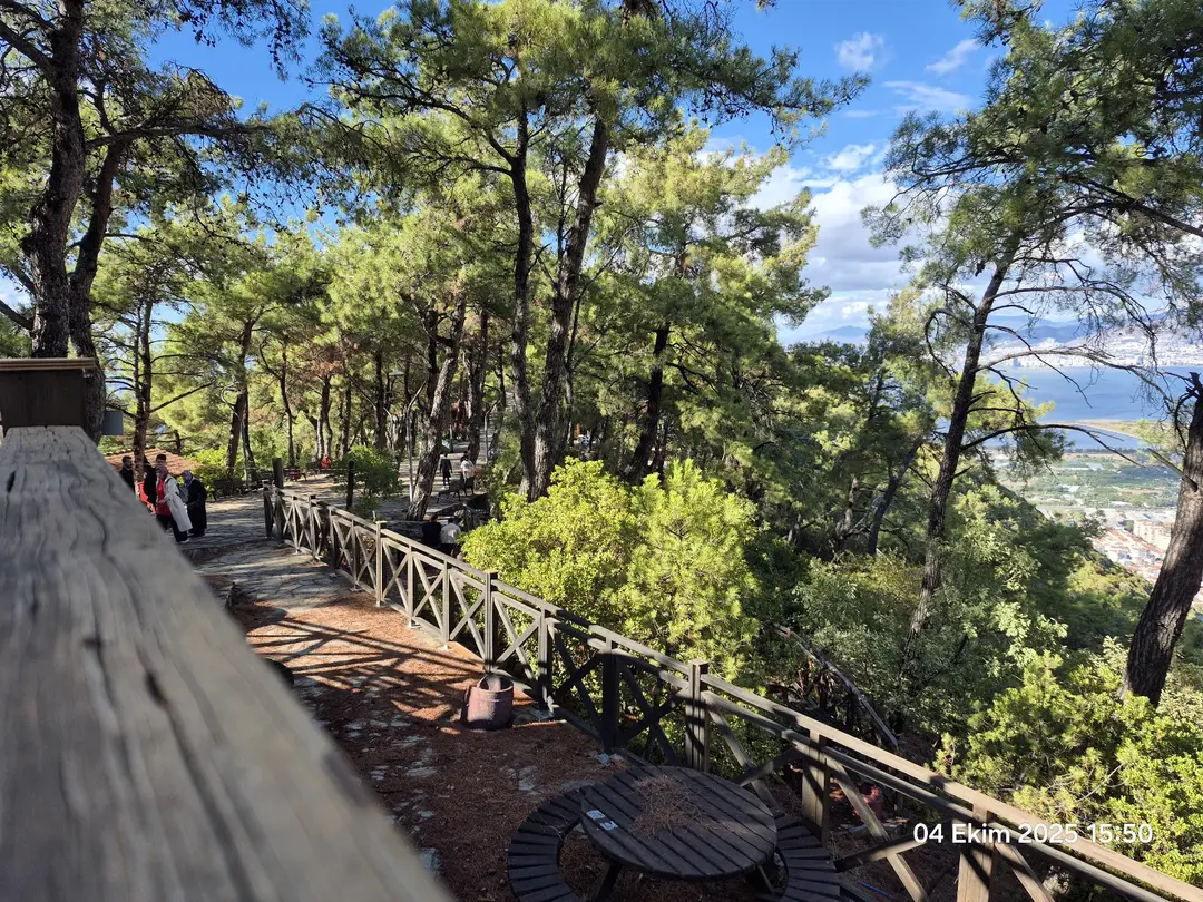 Izmir Chamber of Commerce Memorial Forest — İzmir — küçük resim 6