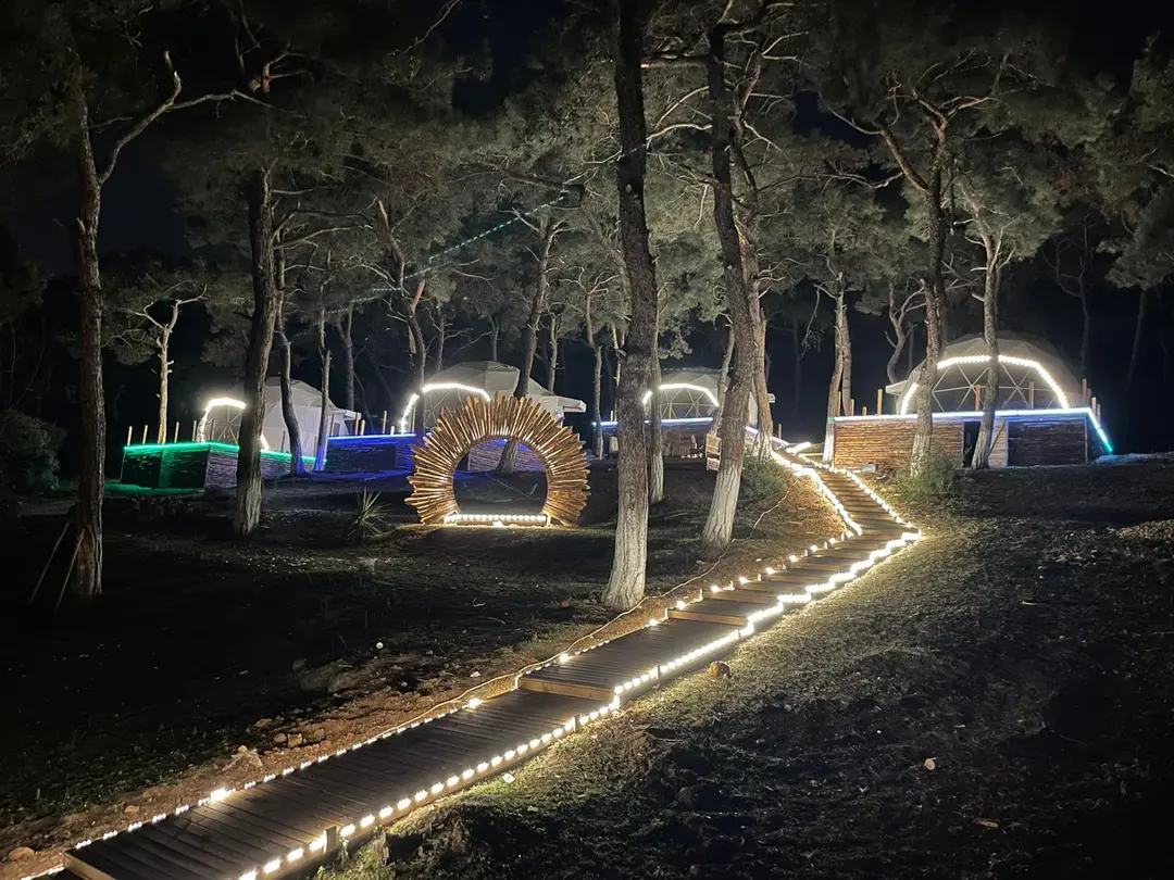 Adalar