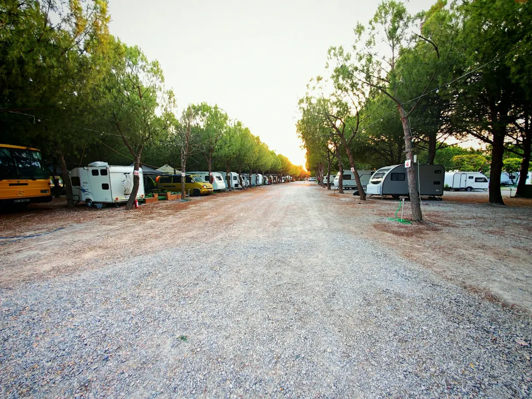 Akhisar Municipality Caravan Park Area — Manisa — küçük resim 6