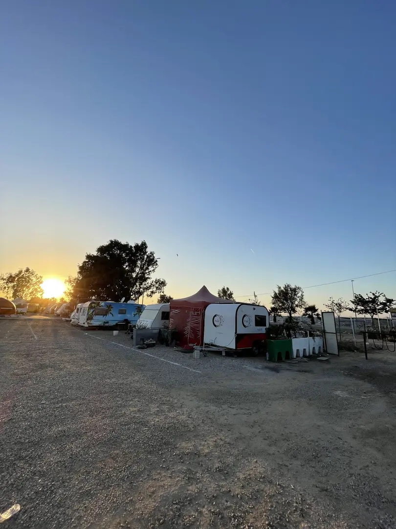 Seaside Karavan Park — İzmir — küçük resim 9