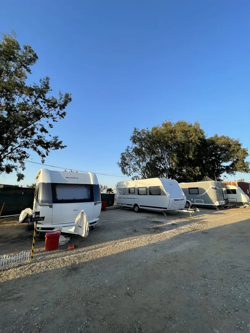 Seaside Karavan Park — İzmir — küçük resim 8