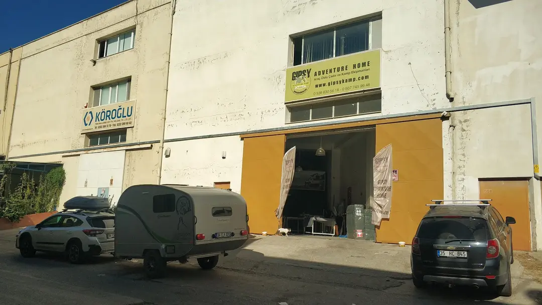 Gipsy Adventure Home Araç Üstü Çadır ve Kamp Ekipmanları