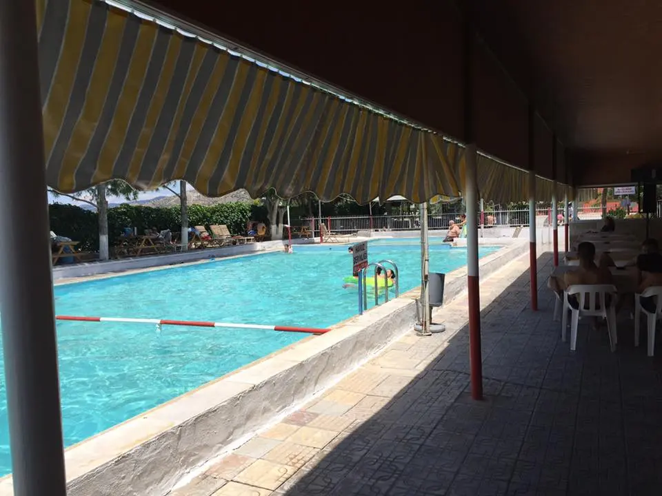 Kurhaus Arslan Camping (Pension-Schwimmbad-Picknick-Camping) — Denizli — küçük resim 3