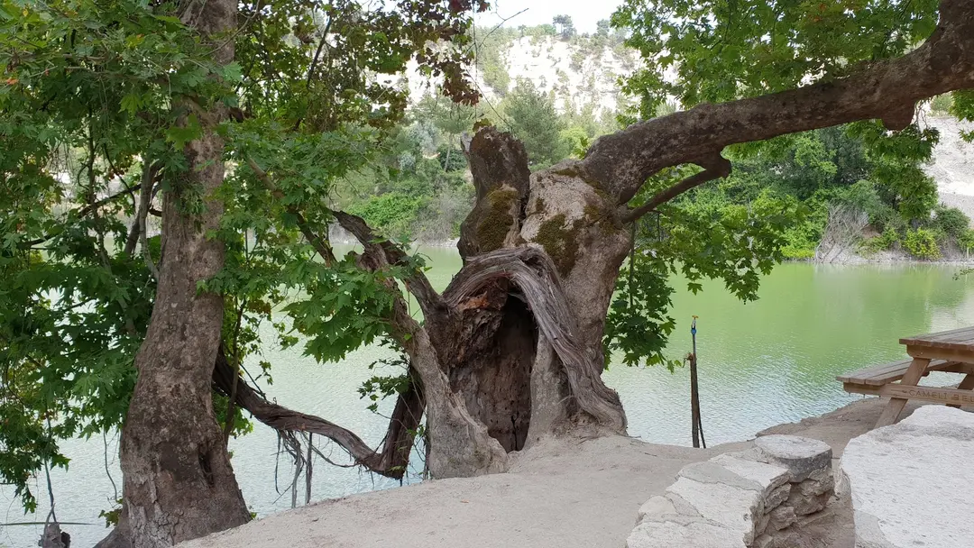 Kolak Gölü Picnic and Camping Area — Denizli — küçük resim 3