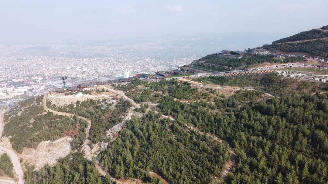 Udsigtspunktet By Skov ''Folkehave'' — Denizli — küçük resim 5