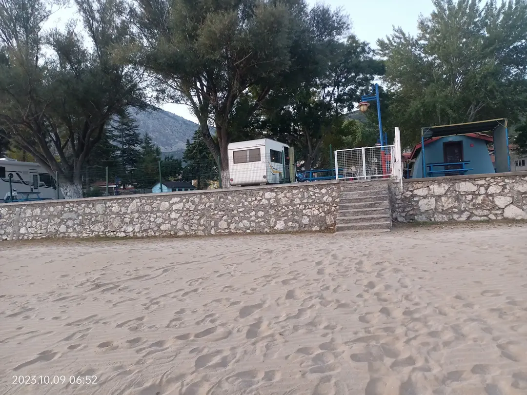 Karavan Kamp Yeri — Isparta — küçük resim 2