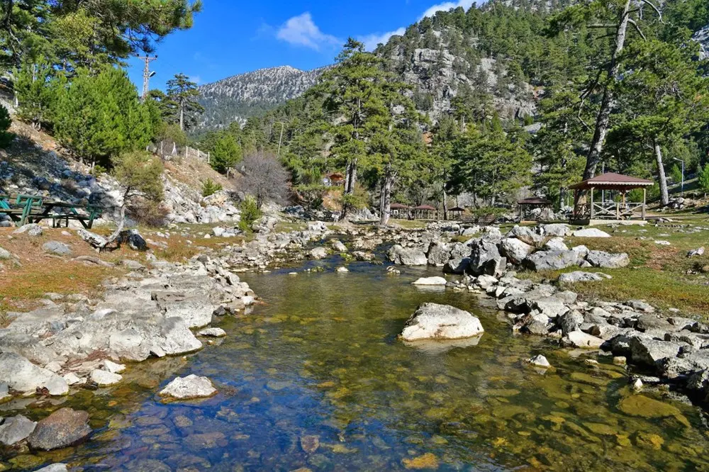 Başpınar Nature Park Camping and Picnic Area — Isparta — küçük resim 3