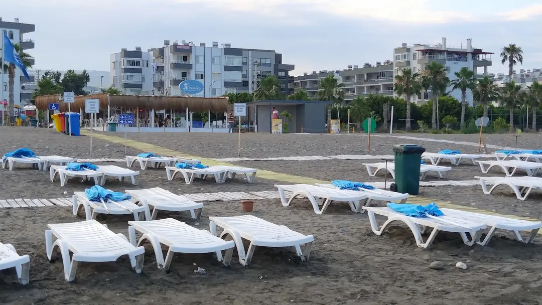 Kocahasanlı Kamp Alanı Halk Plajı — Mersin — küçük resim 9