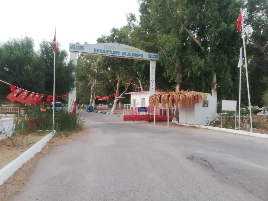Atakent Kommune Kapıslı Camping — Mersin — küçük resim 3