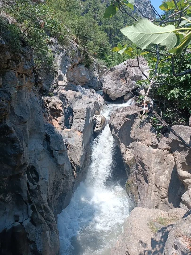 Karasu Waterfall — Mersin — küçük resim 8