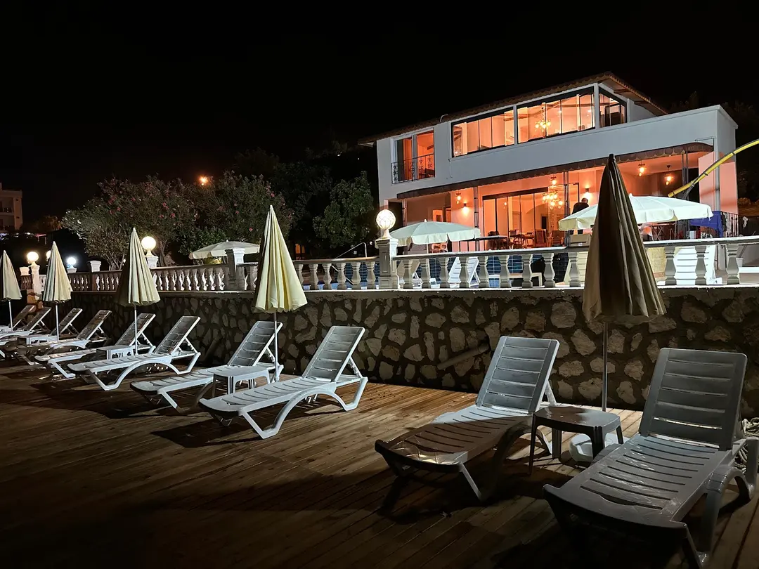 OtelOX Ayaş Beach Bungalov