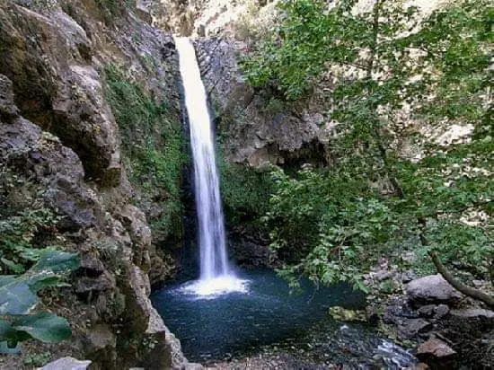 Karaçay Şelalesi