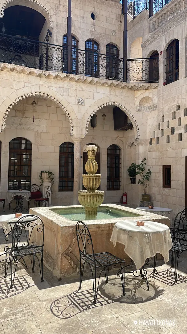 Hayatlı Konak Sıra Gecesi -Otel-Restoran