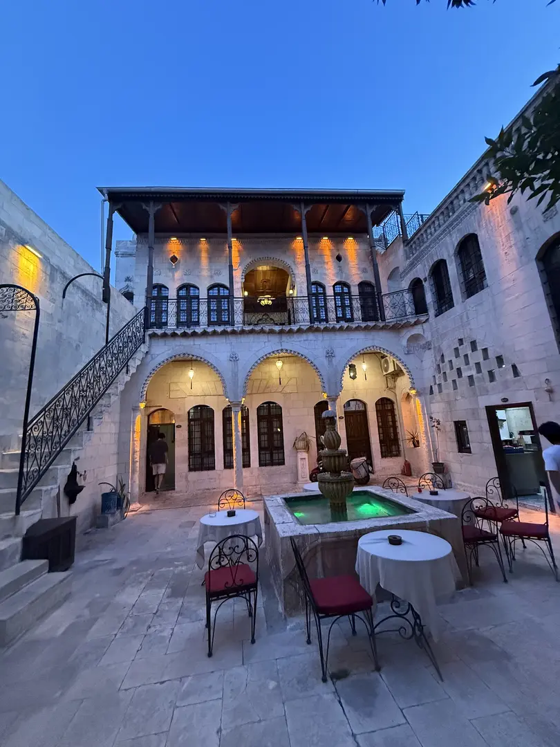 Hayatlı Konak Sıra Gecesi -Otel-Restoran — Şanlıurfa — küçük resim 3