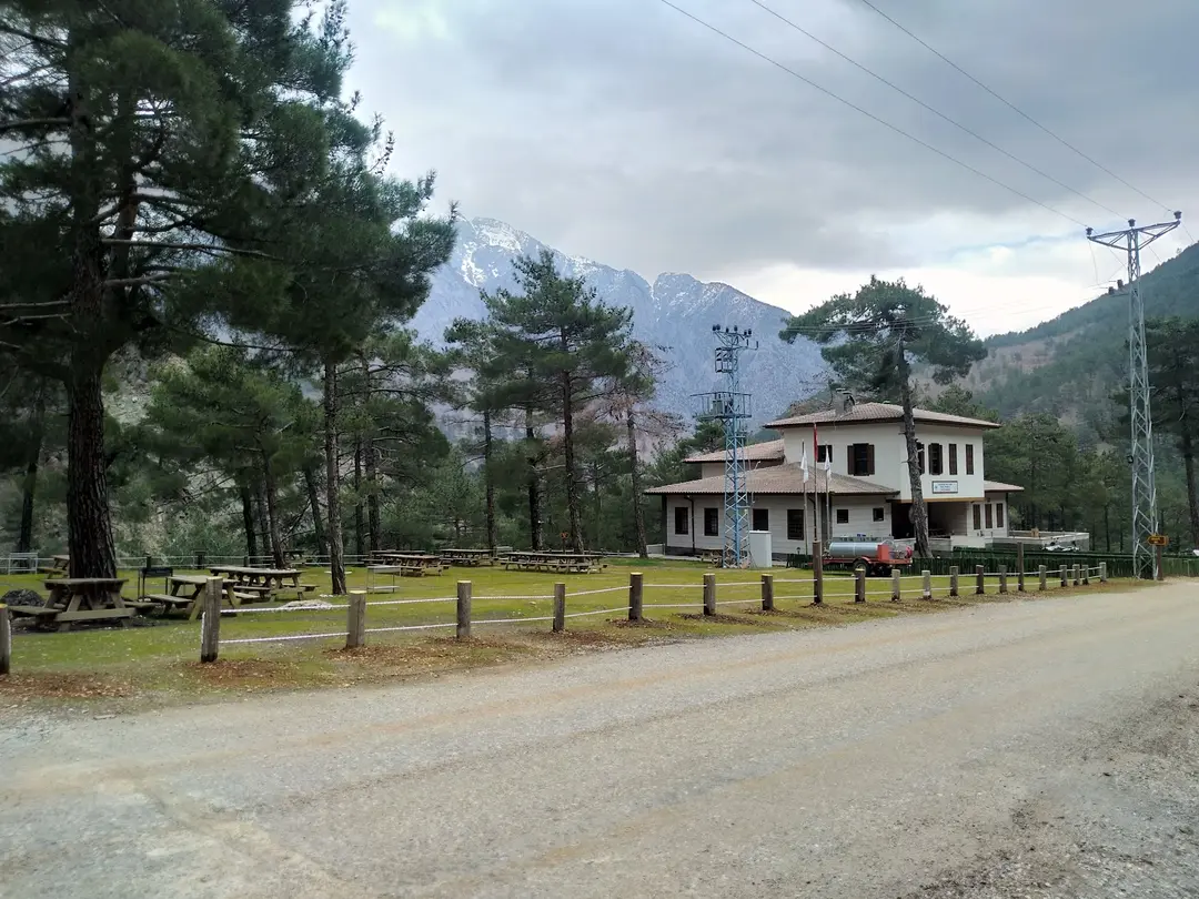 Aladağlar National Park Administration and Visitor Introduction Building — Kayseri — küçük resim 3
