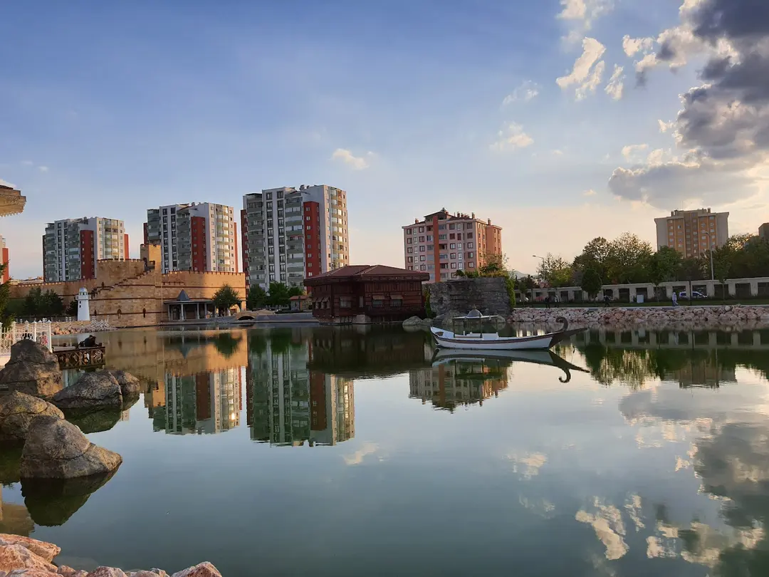 Ecdat Parkı — Konya — küçük resim 9