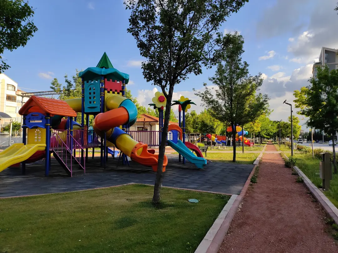 Meşe Parkı — Konya — küçük resim 2