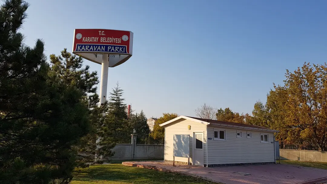 Parque de caravanas de Konya (parque de caravanas) — Konya — küçük resim 5