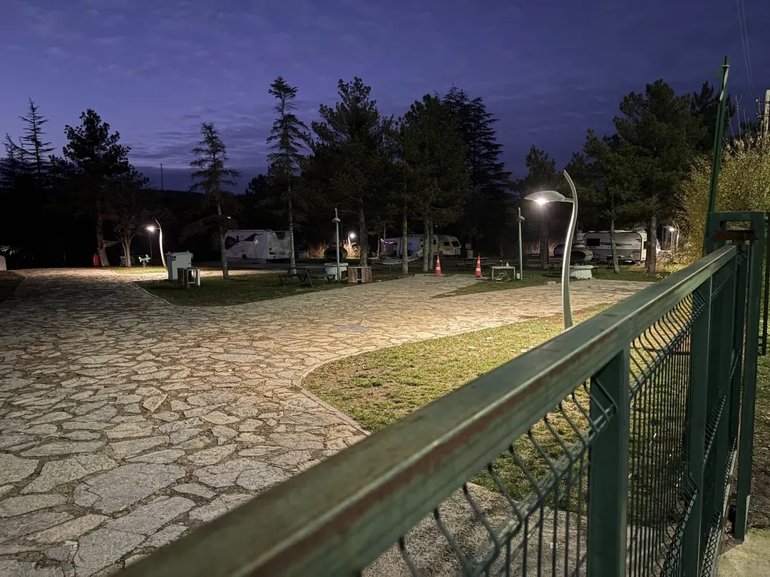 KURTBOĞAZI CARAVAN PARK — Ankara — küçük resim 4