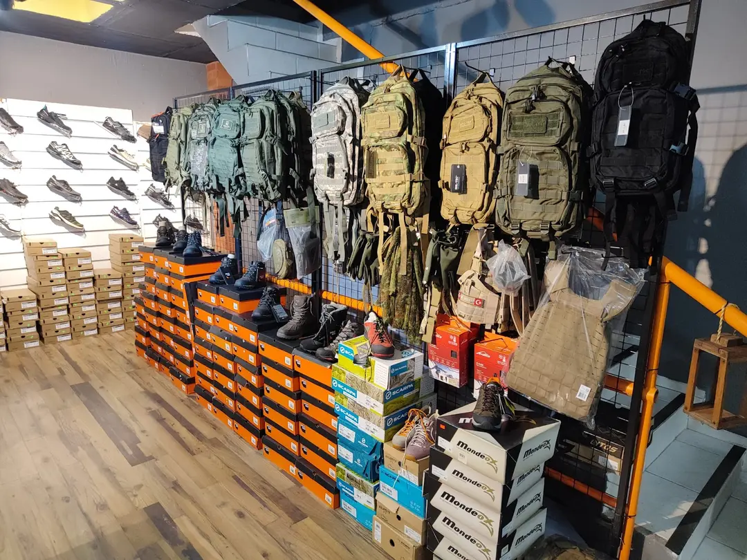 Ersin Outdoor Bushlove Doğa Sporları ve Kamp Malzemeleri — İzmir — küçük resim 2
