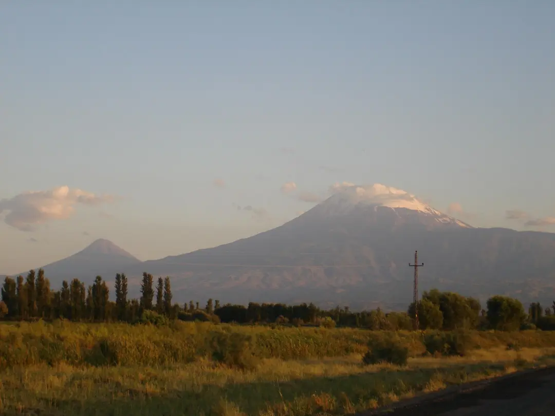 Burhan Çöllü Camping Area — Iğdır — küçük resim 3