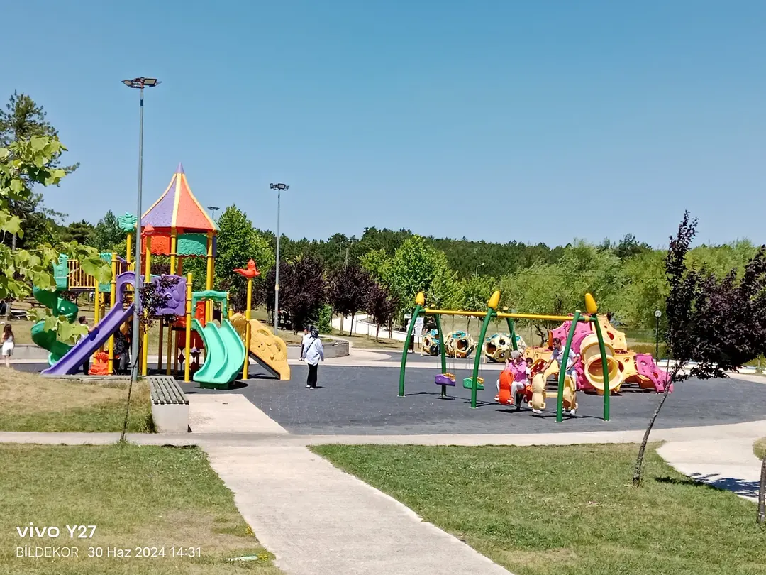 Pelitözü Gölpark — Bilecik — küçük resim 5