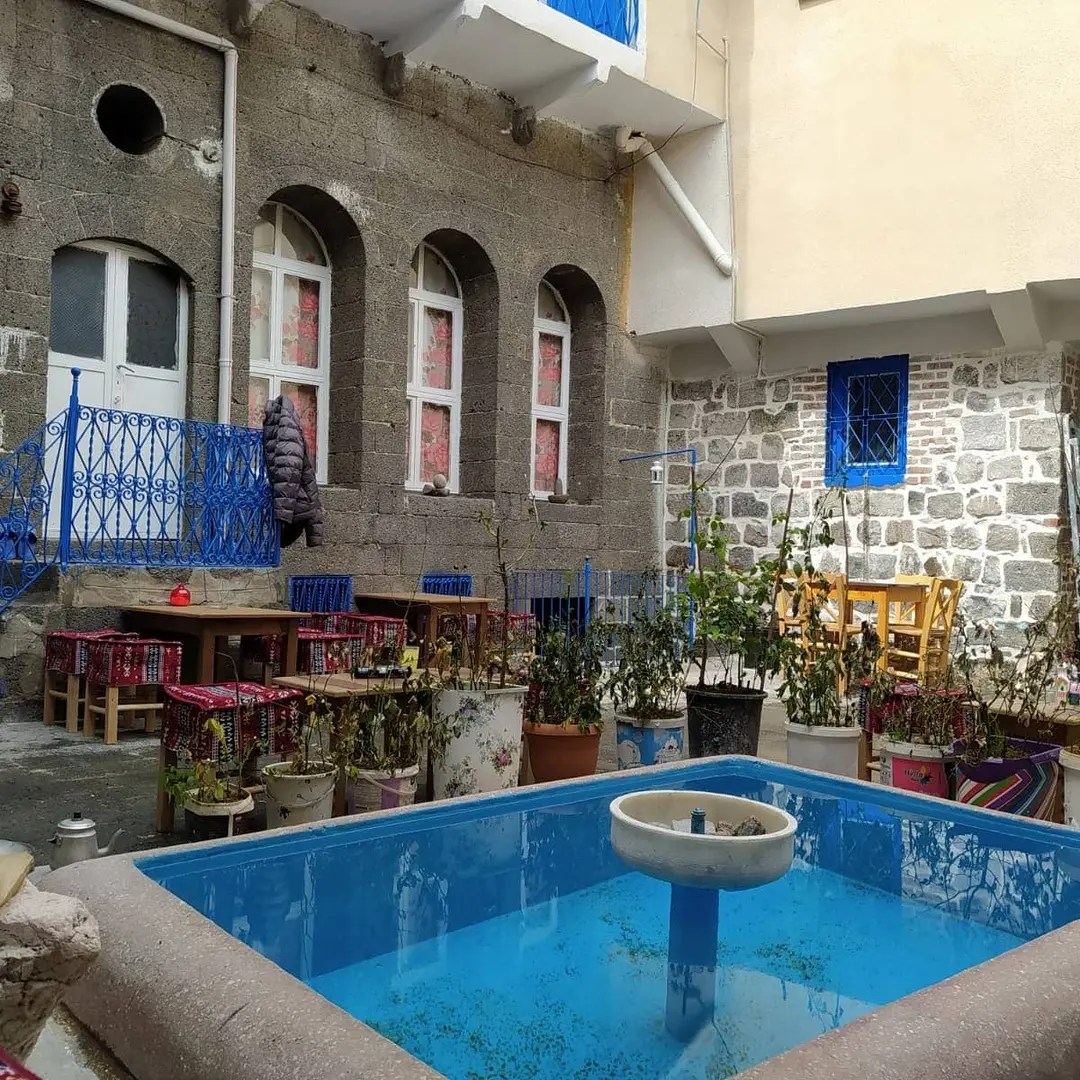 Barış Konağı