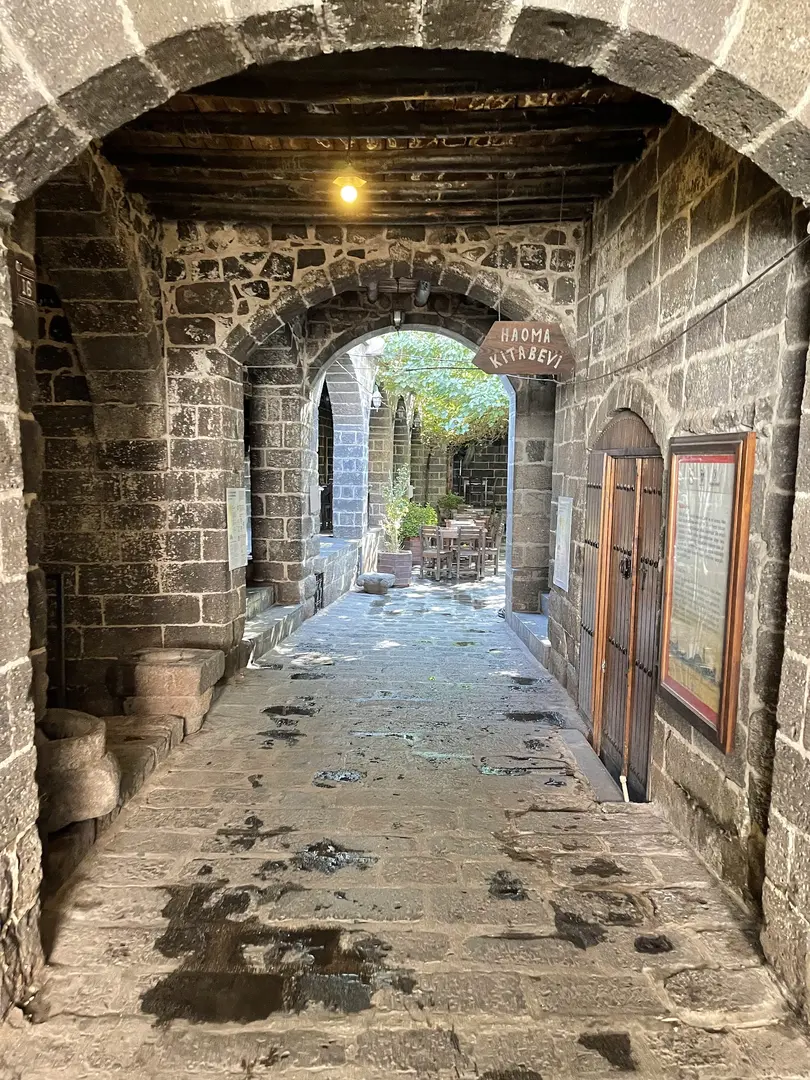 Sülüklü Han — Diyarbakır — küçük resim 2