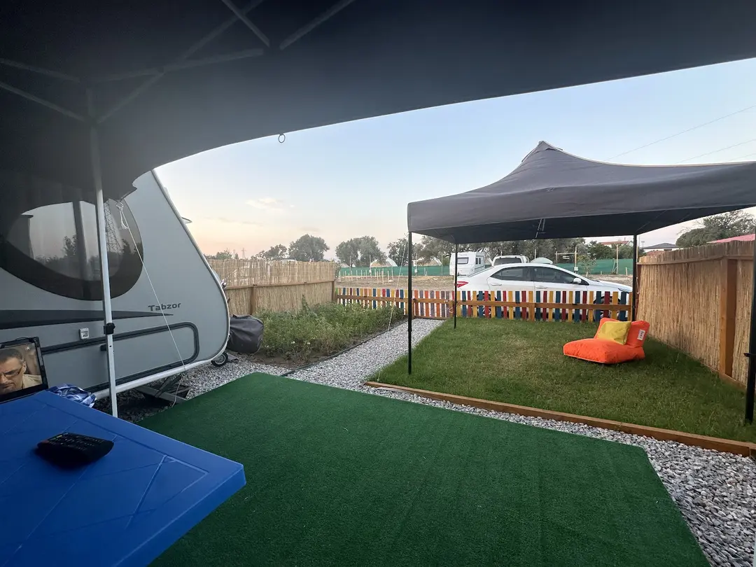 Themorside Karavan Kamp ve Glamping — İzmir — küçük resim 3