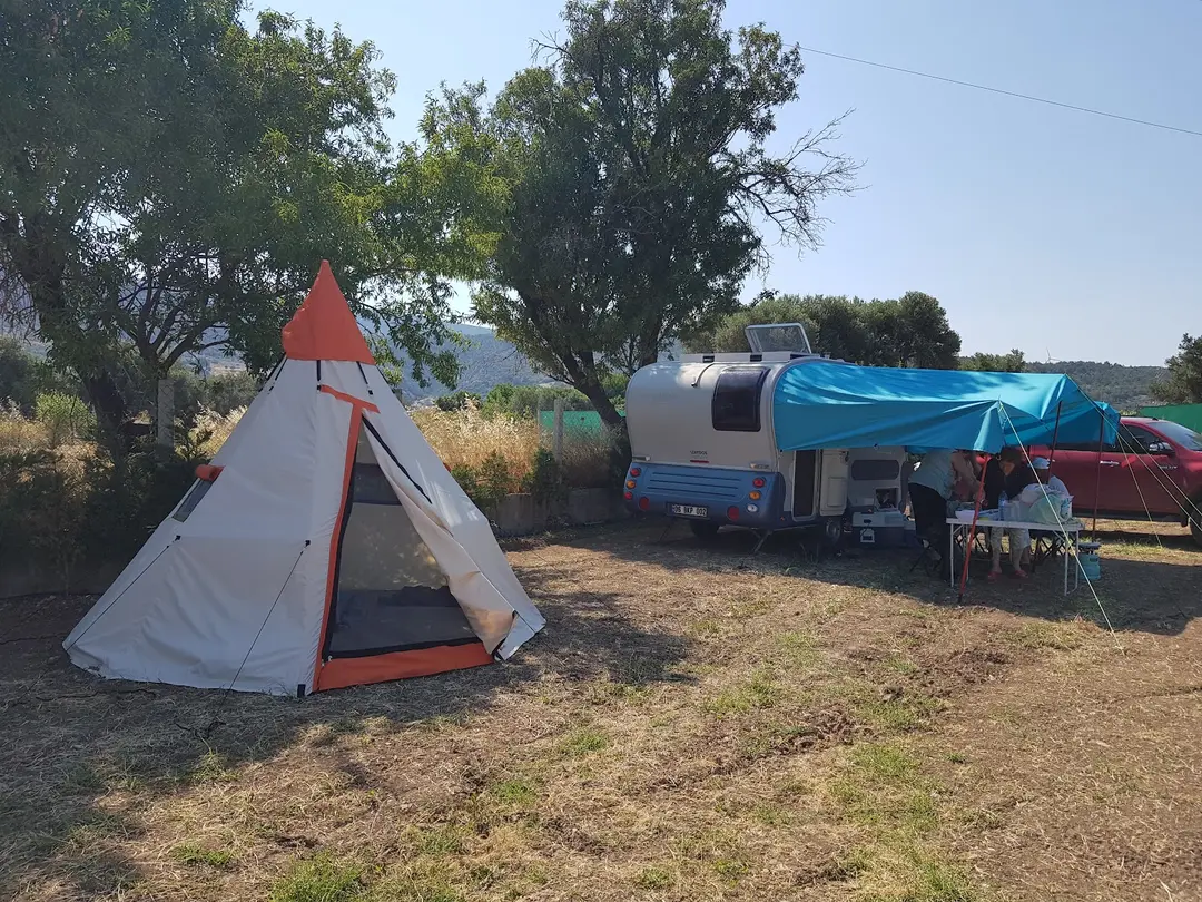 Themorside Karavan Kamp ve Glamping — İzmir — küçük resim 4