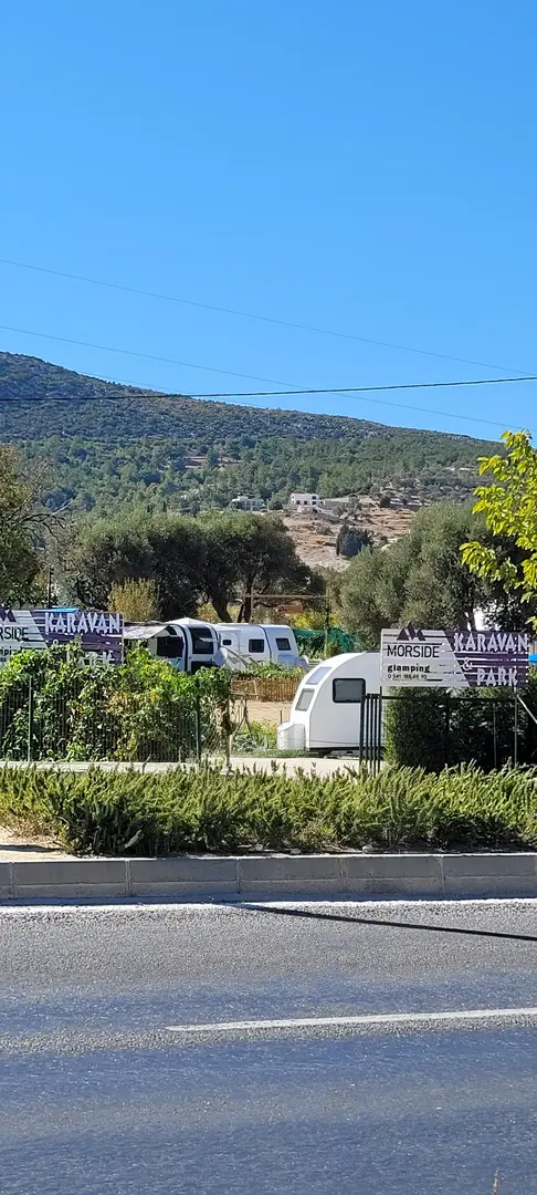 Themorside Karavan Kamp ve Glamping — İzmir — küçük resim 2