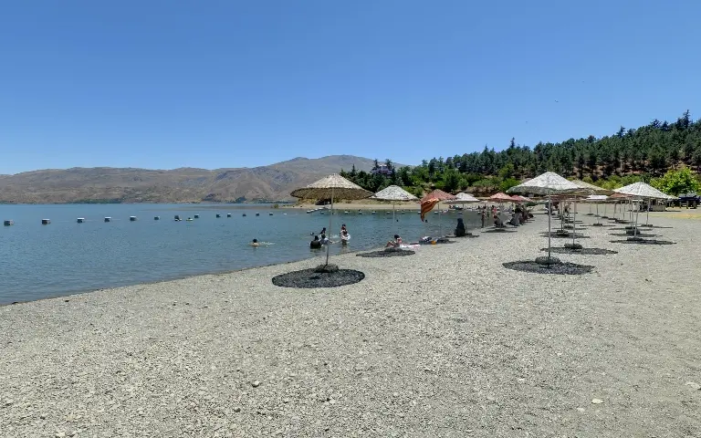Hazar Gölü Tabiat Parkı — Elazığ — küçük resim 8