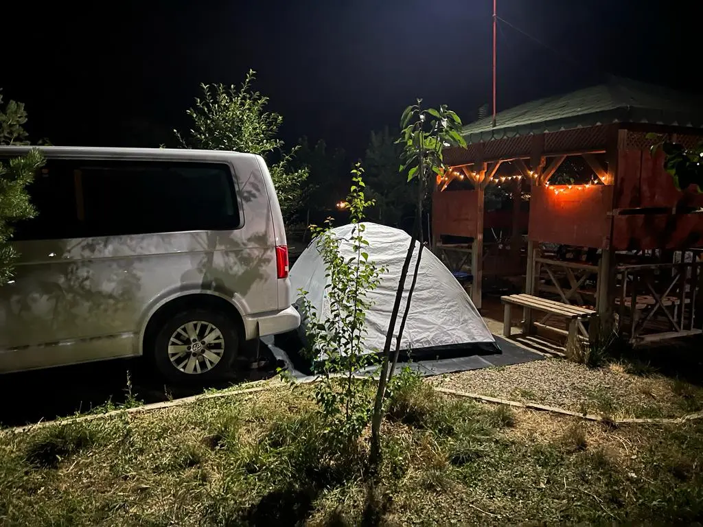 Uzundere Lake View Camping Picnic Area — Erzurum — küçük resim 5