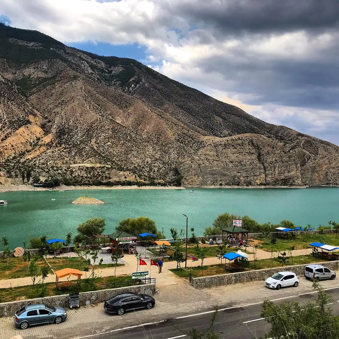 Uzundere Lake View Camping Picnic Area — Erzurum — küçük resim 7