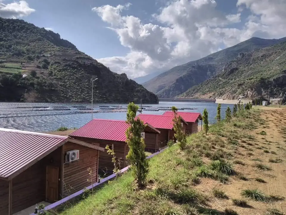 Doğa Bungalov Evleri Holiday Village — Gümüşhane — küçük resim 3