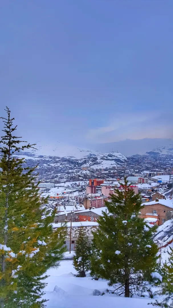 Hakkari Kent Ormanı — Hakkari — küçük resim 3