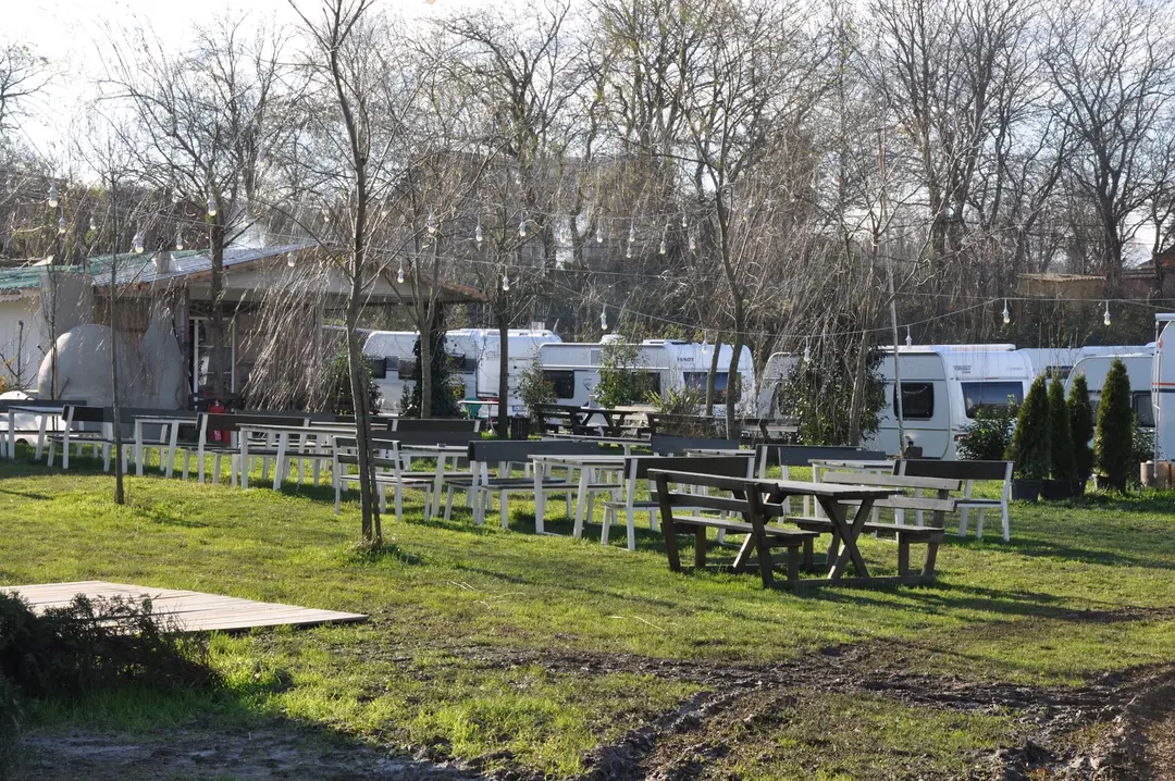 Fava Camp — İstanbul — küçük resim 4