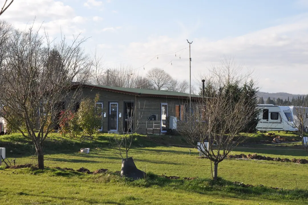 Fava Camp — İstanbul — küçük resim 6
