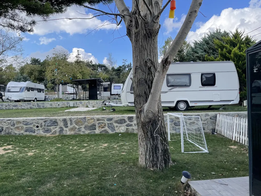 DHARMA KARAVAN KAMP — İstanbul — küçük resim 3