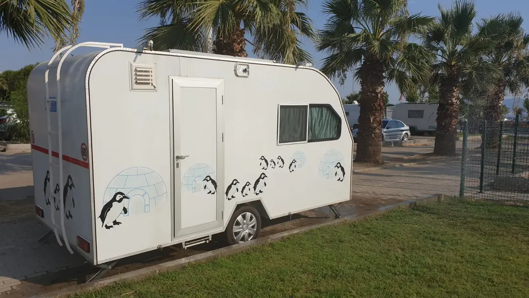 Küçükyalı Karavan Parkı — İstanbul — küçük resim 4
