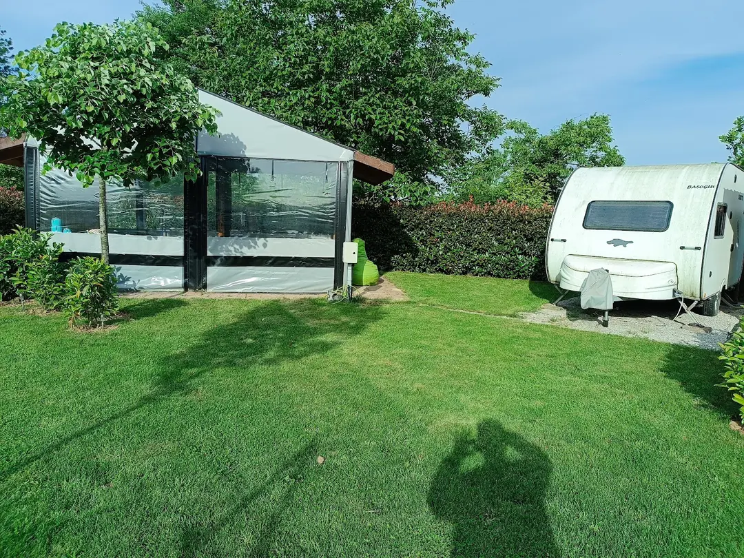 BAHAR BAHÇESİ CAMPİNG — İstanbul — küçük resim 2